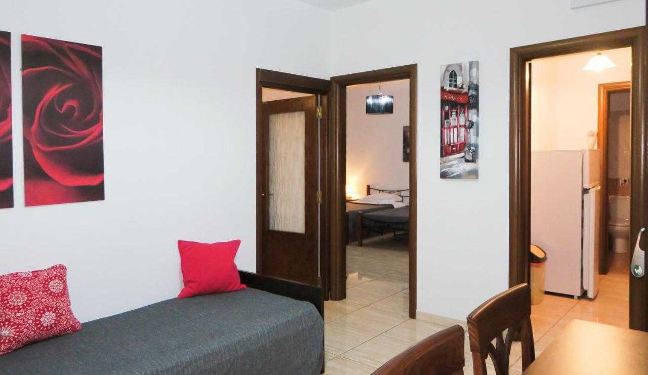 Kallisti Apartments مدينة سكياثوس المظهر الخارجي الصورة