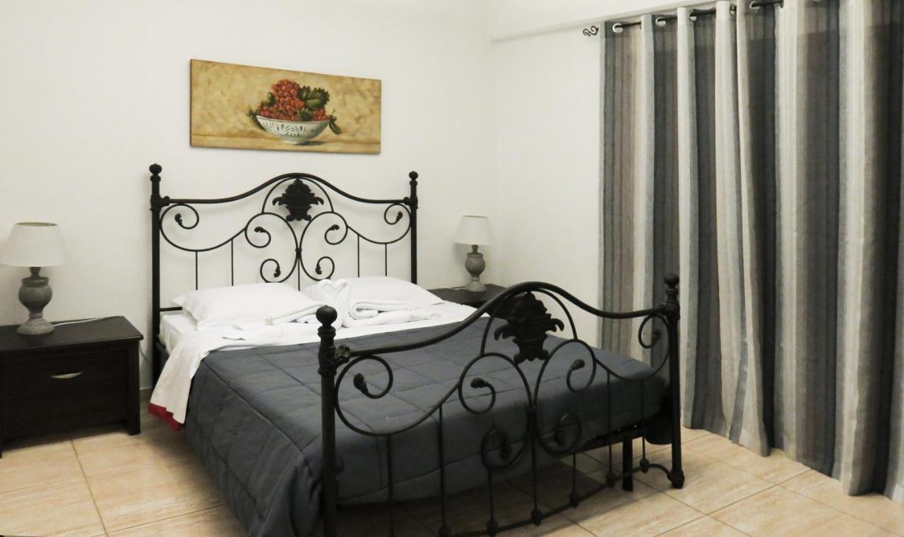 Kallisti Apartments مدينة سكياثوس المظهر الخارجي الصورة