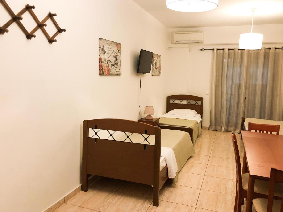 Kallisti Apartments مدينة سكياثوس المظهر الخارجي الصورة