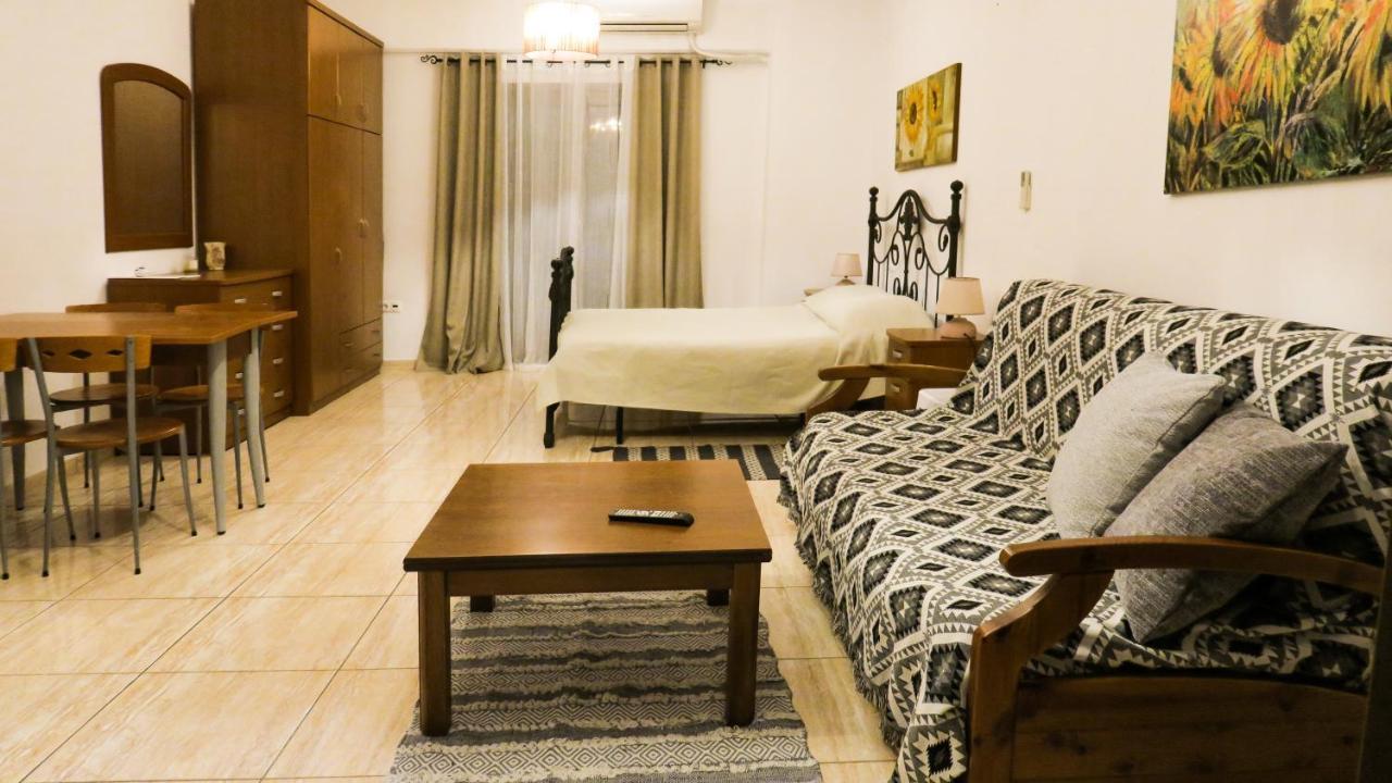 Kallisti Apartments مدينة سكياثوس المظهر الخارجي الصورة