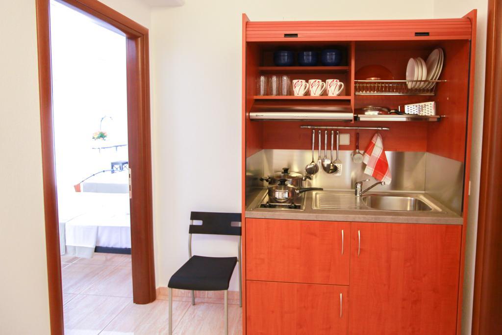 Kallisti Apartments مدينة سكياثوس الغرفة الصورة